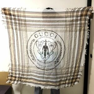 【未使用・送料込】GUCCI グッチ★綿100やわらか大判ストール★クレスト(紋章)柄