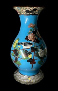 七宝 牡丹花鳥図花瓶 骨董 古美術 時代物 置物 飾物 伝統工芸品 壷 花入 花器 華道具 飾壺 現状品 当時物 アンティーク 工芸美術