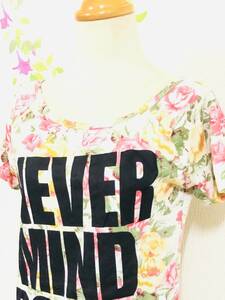 新品 「NEVER MIND ROCK」　ピンク＆イエローローズプリントTシャツ　半そで　サイズL