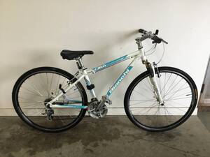 （B）岐阜発　Bianchi CIELO sport /ビアンキ/クロスバイク/自転車/3×8段変速/700×32c/走行確認/防犯有り/現状品　R6 10/26 1.0