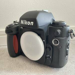 Nikon ニコン F100 ボディ フィルムカメラ 一眼レフ 