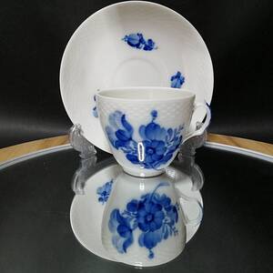 DENMARK印有 美品◇自宅保管 ロイヤルコペンハーゲン ブルーフラワー カップ＆ソーサー ROYAL COPENHAGEN F