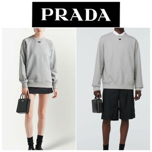 定価16.5万 プラダ ロゴプレート スウェット XS グレー PRADA メンズ レディース 兼用 トレーナー 44 バッグ Tシャツ ナイロン モノリス