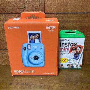 【1円スタート！】チェキ instax mini 11 SKY BLUE 本体 おまけ付き 富士フイルム インスタントカメラ FUJIFILM 通電確認済み 中古 現状品