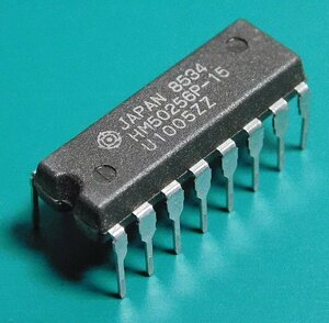 日立 HM50256P-15 (DRAM) [管理:SA679]