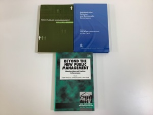 【まとめ】NEW PUBLIC MANAGEMENT 他 3冊セット/ 洋書 / 英語 / NPM / 行政改革 / 公共管理手法 / 行政経営システム / 地方自治体【ta02j】