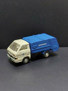 カーコレクション 第5弾 いすゞ エルフ ゴミ収集車 No.86 1/150スケール