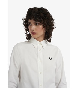 「FRED PERRY」 長袖シャツ 10 ホワイト レディース