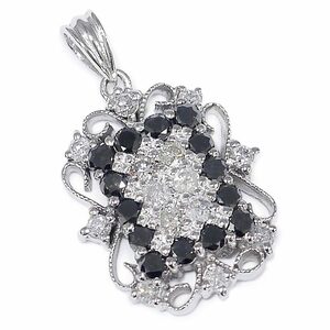 ブラックダイヤモンドペンダントトップ K18WG・ダイヤ1.00ct