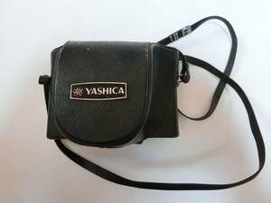 ※送料無料　カメラ　YASHICA　※動作未確認ジャンク品　★多少の値下げ可能です。質問欄にてどうぞ★