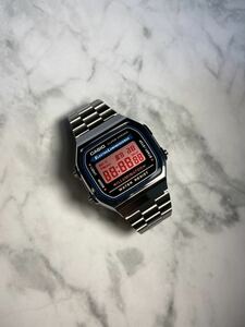 新品！★カスタム★【送料無料】CASIO A168WA-1 チェリーピンク液晶 ELバックライト チープカシオ カスタム タイメックス ALBA 好き必見！