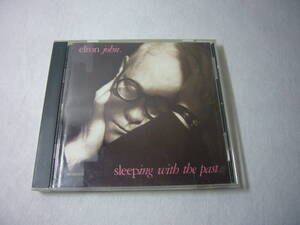 米国現地購入CD 「Elton John」Sleeping with the past