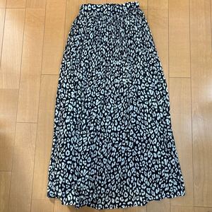 AZUL by MOUSSY スカート マキシ丈 フレア　ロング 総柄　ヒョウ柄