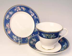  　ウェジウッド 　=　 Cup　&　Saucer　&　Plate　15 　= BLUE SIAM = H