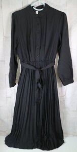 16 01758 ☆ ワンピース 2XL ブラック プリーツ 無地【USED品】