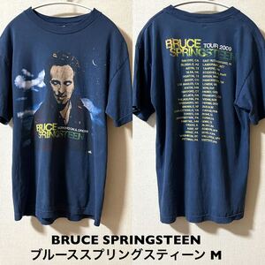 Mサイズ！ブルーススプリングスティーン BRUCE SPRINGSTEEN 古着半袖Tシャツ 穴有り×2 WORKING ON A DREAM TOUR2009