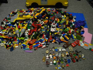 ★LEGO レゴ★大量（約3675ｇ)★フィグたくさん★レゴバスケースおまけ（いらない場合はお知らせください※送料が変わります）★レゴ足し