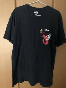 中古 メンズ サイズL UNIQLO ユニクロ UT カルビーかっぱえびせん Tシャツ ブラック 黒 