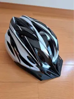 自転車　ヘルメット　ブラック