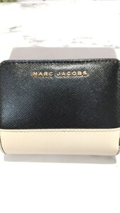 マークジェイコブスMARC JACOBS　ミニ財布　財布　ミニウォレット　ツートン　バイカラー　ブラック　ベージュ