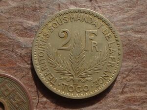 トーゴ　2Francs　アルミ青銅　1924年　KM#3　(27.3mm, 9.5g)