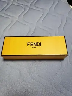 FENDI　箱　長方形