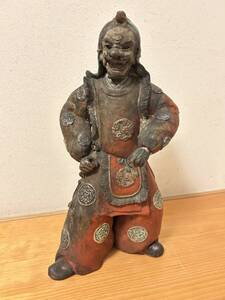 ☆　大珍品！　雅楽人形Ｂ　日本人形　彩色　置物　民芸品　古美術品　骨董品　中古品　陶器製　☆