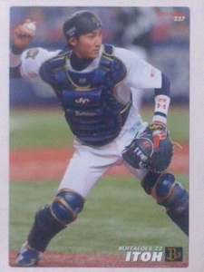 ２０１３カルビー野球カード№２２７伊藤光（オリックス）