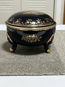 LIMOGES CASTEL リモージュキャッスル　キャンディポット 金彩入れ物