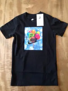 【新品未使用】NIKE ナイキ キッズTシャツ クロ １２０〜１３０ XSサイズ