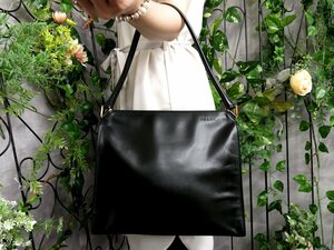 ●超美品●PRADA プラダ●ロゴ型押し●カーフ レザー 本革●ハンド バッグ●黒●ゴールド金具●イタリア製●肩掛け●収納 かばん●Js48036