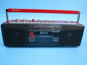 昭和レトロ　ソニー　ラジカセ　レッドカラー　CFS-E30　SONY　家電　現状品　（池　KA84