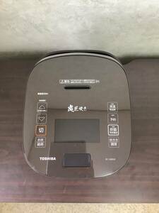 ■ス-100 中古品 TOSHIBA RC-10E9VX 動作確認・簡易清掃済み 真空圧力IHジャー炊飯器 2021年製 1.0L ディープブラウン 東芝