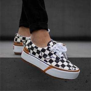 バンズ エラ スタックド プラットフォーム 厚底 ローカット スニーカー チェッカーボード キャンバス US5.5 23.5cm 中古 VANS ERA STACKED