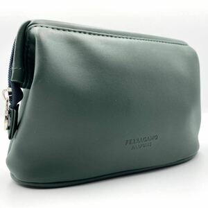 1円【新品未使用】Salvatore Ferragamo サルヴァトーレフェラガモ ガンチーニ セカンドバッグ ポーチ クラッチバッグ ロゴ ビジネス メンズ