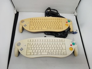 ジャンク 「1点1円スタート」GAMECUBE キーボードコントローラー2点セット ASC-1901PO