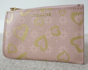 ☆美品☆　コーチ　COACH　ウェイバリー　PVC　ハート柄　ゴールド　シグネチャー　ライトピンク　小銭入れ　コインケース