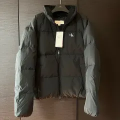 【雷市場（ポンジャン）商品韓国直送】 Calvin Klein(カルバン・クライン) ジーンズ リラックスフィット ダウン パファー ショートダウン 黒 XL 新品