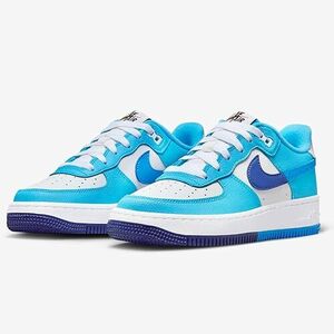 ナイキ エア フォース 1 LV8 2 24.5cm DZ2660-100 NIKE J AIR FORCE 1 LV8 2（GS) 女性 レディース 子供 キッズ 子供用