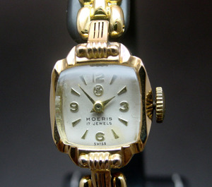 ◆９８【T.B】激安スタート腕時計・Ｋ18ＹＧ　MOERIS 17手巻き稼動品です。