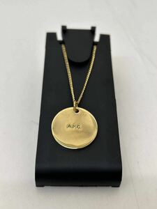 20240712【A.P.C.】アーペーセー Eloi Necklace Gold ロゴネックレス ペンダント ゴールド