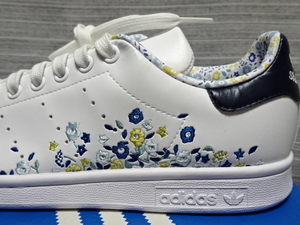 新品 限定 アディダス スタンスミス X リバティー LDN HW/BL 24.5Cm JP9796 adidas X LIBERTY