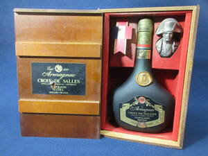 4)アルマニャック　ナポレオン　エクストラ　Armagnac　NAPOLEON　EXTRA　CROIX DE　SALLES　ブランデー特級　40％ 700ml　未開栓 