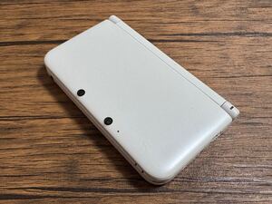 Nintendo 3DS LL ホワイト 255