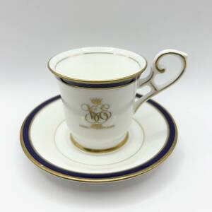 A)桃山陶器 オリエンタルエクスプレスボーンチャイナカップ 青 カップ＆ソーサー 金縁 金彩 白 ホワイト ブルー E1005