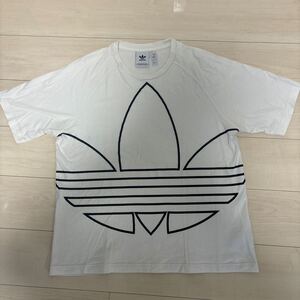 adidas Tシャツ　アディダス オンライン 購入　サイズXL