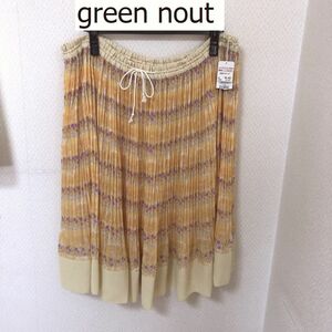 タグ付き green nout (グリーンノート) 　大きいサイズ 　スカート　ひざ丈　春夏　フラワープリント　花柄 プリーツスカート オレンジ 10L