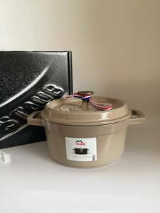 ◎【未使用】ストウブ　リネン　ピコココットラウンド　20㎝　両手鍋　　staub