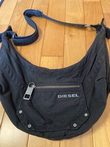 DIESEL アーカイブ Y2K ショルダーバッグ 三日月型 00s Half Moon Shoulder Bagディーゼル 