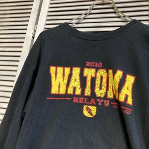 ATQC 1スタ 黒 レタリング 長袖 Tシャツ ロンT カレッジ チーム スポーツ 90s 00s ビンテージ アメリカ 古着 ベール 卸 仕入れ